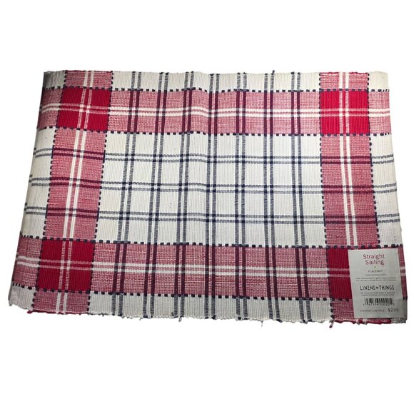 Four placemats Straight Sailing Red White Plaid Cotton Linens N Things - Picture 2 of 6